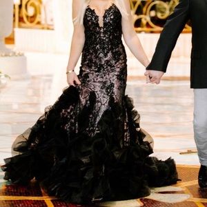 Beautiful Black Mac Duggal formal dress🖤
